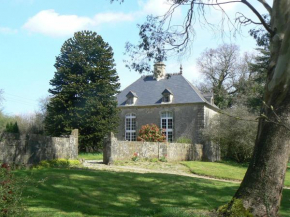 Elegant holiday home with garden near beaches